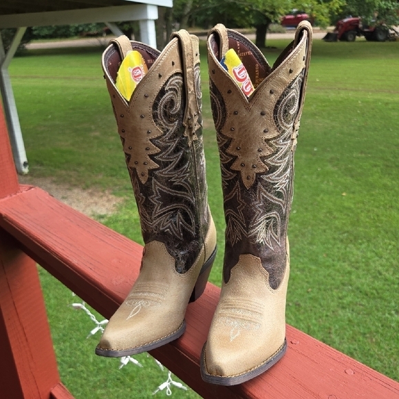 Durango Shoes - Durango Women's Western Heeled Boots - Tan Cream Brown 6.5 M NWT